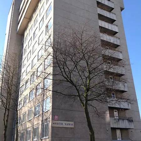 Leu 3* Vilnius