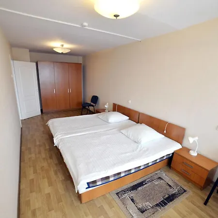 Leu 3* Vilnius