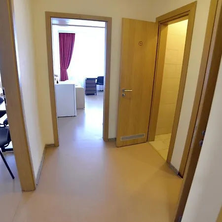 Gæstehus Leu 3*